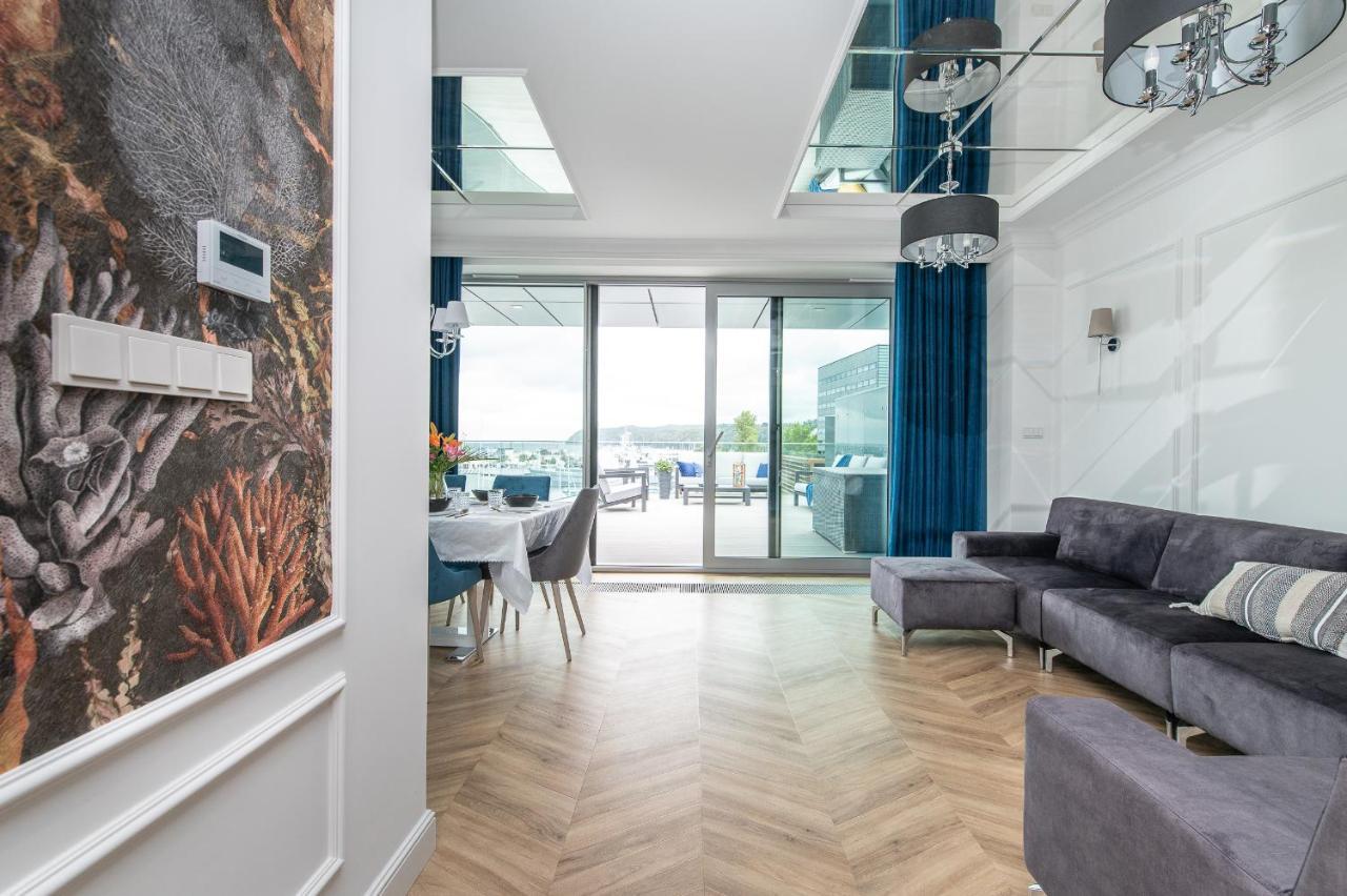 Yacht Park Premium Apartment Sea View 格丁尼亚 外观 照片
