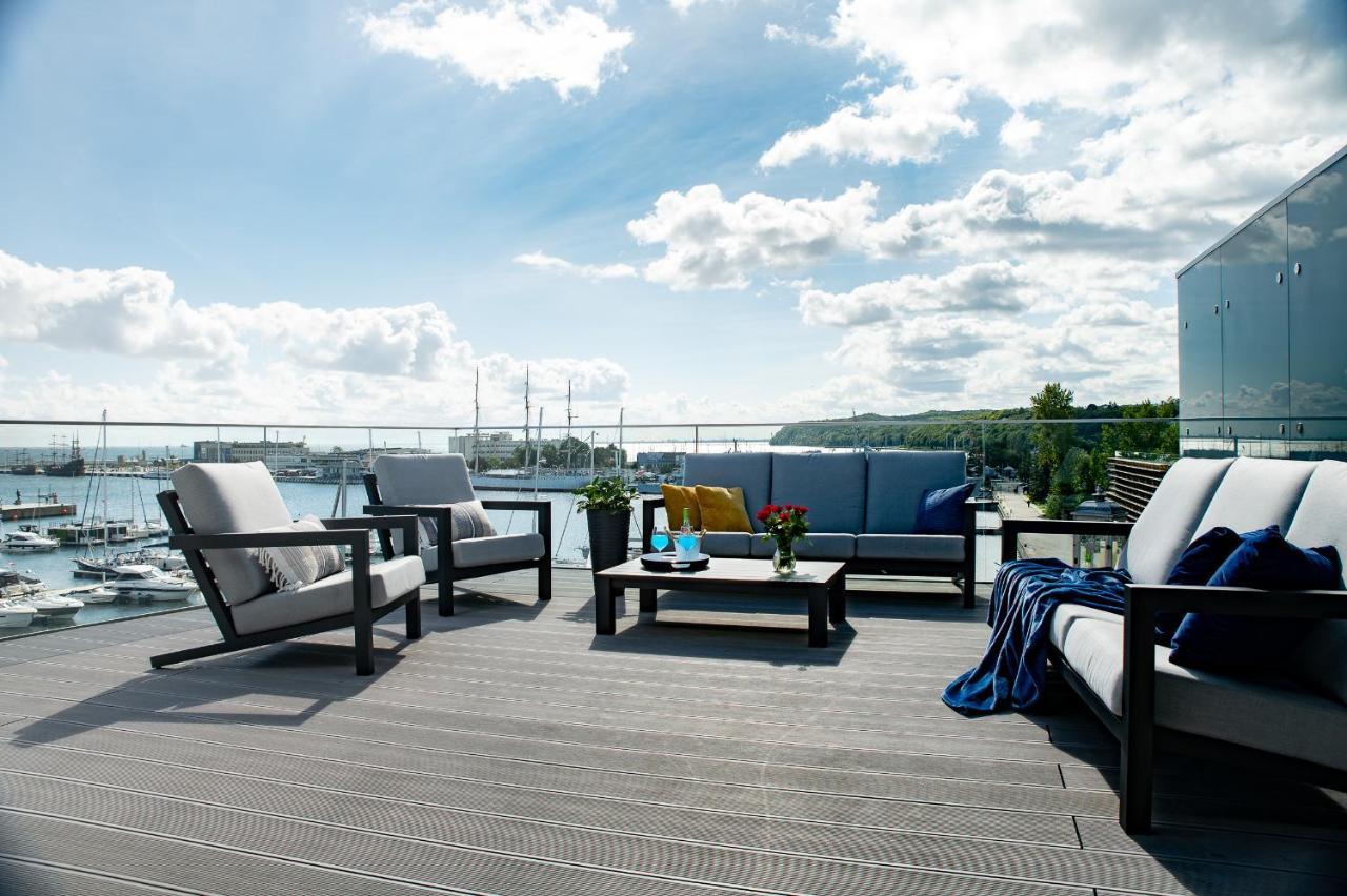 Yacht Park Premium Apartment Sea View 格丁尼亚 外观 照片