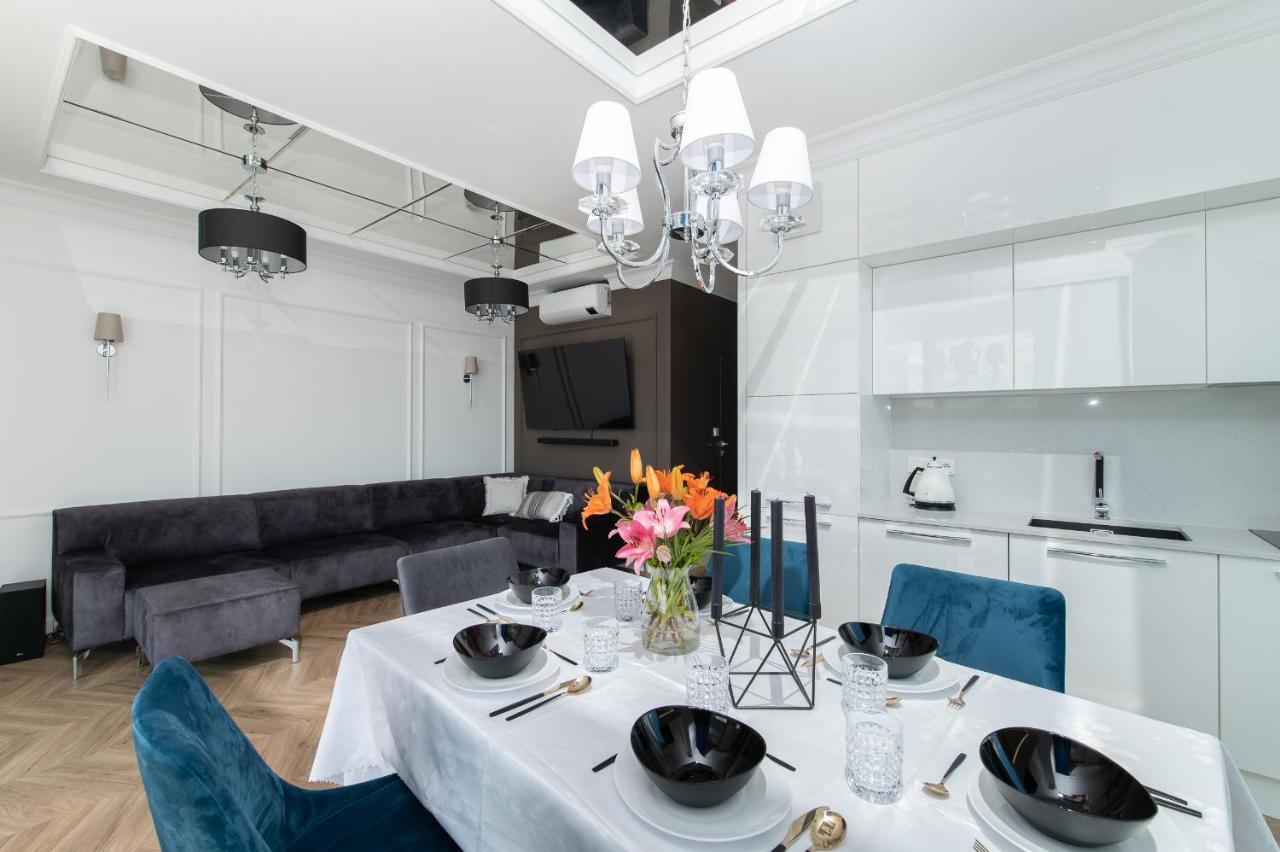 Yacht Park Premium Apartment Sea View 格丁尼亚 外观 照片