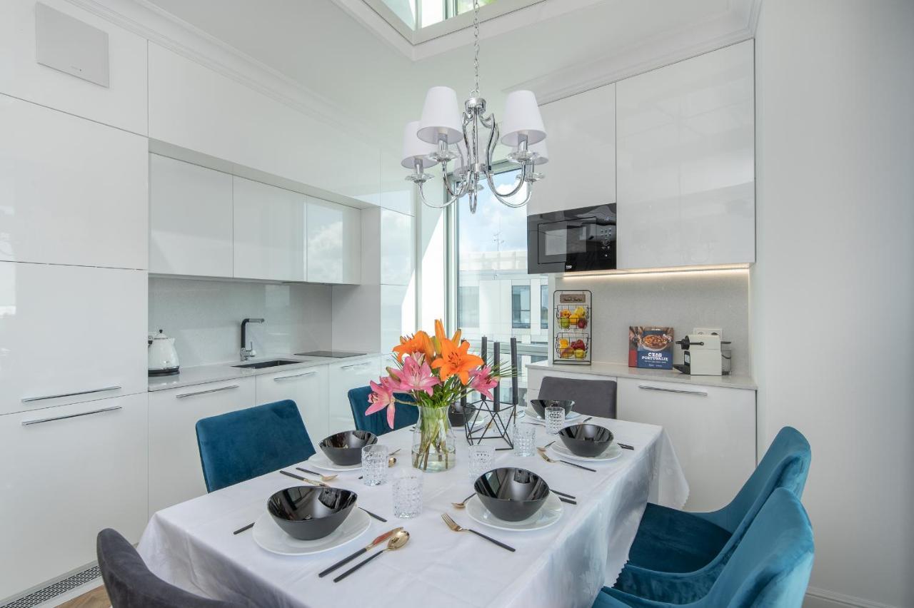 Yacht Park Premium Apartment Sea View 格丁尼亚 外观 照片